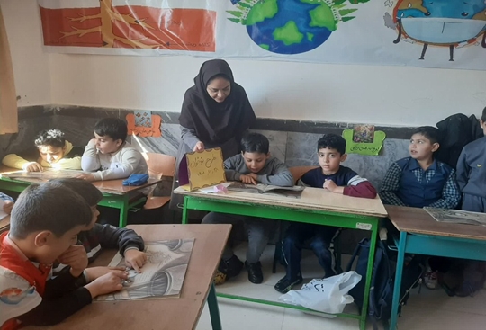 حضور مربی کانون در مدرسه شکوفه ایثار شهر اراک